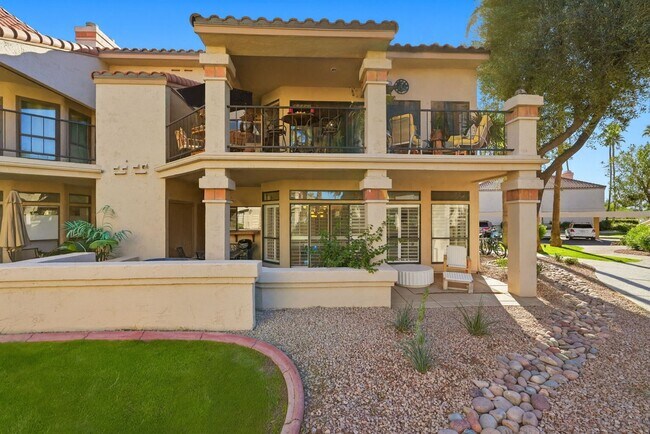 Building Photo - Charming 2-Bedroom Casita