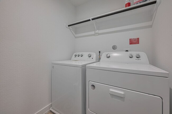 Building Photo - 2936 Amherst Mdw Ln