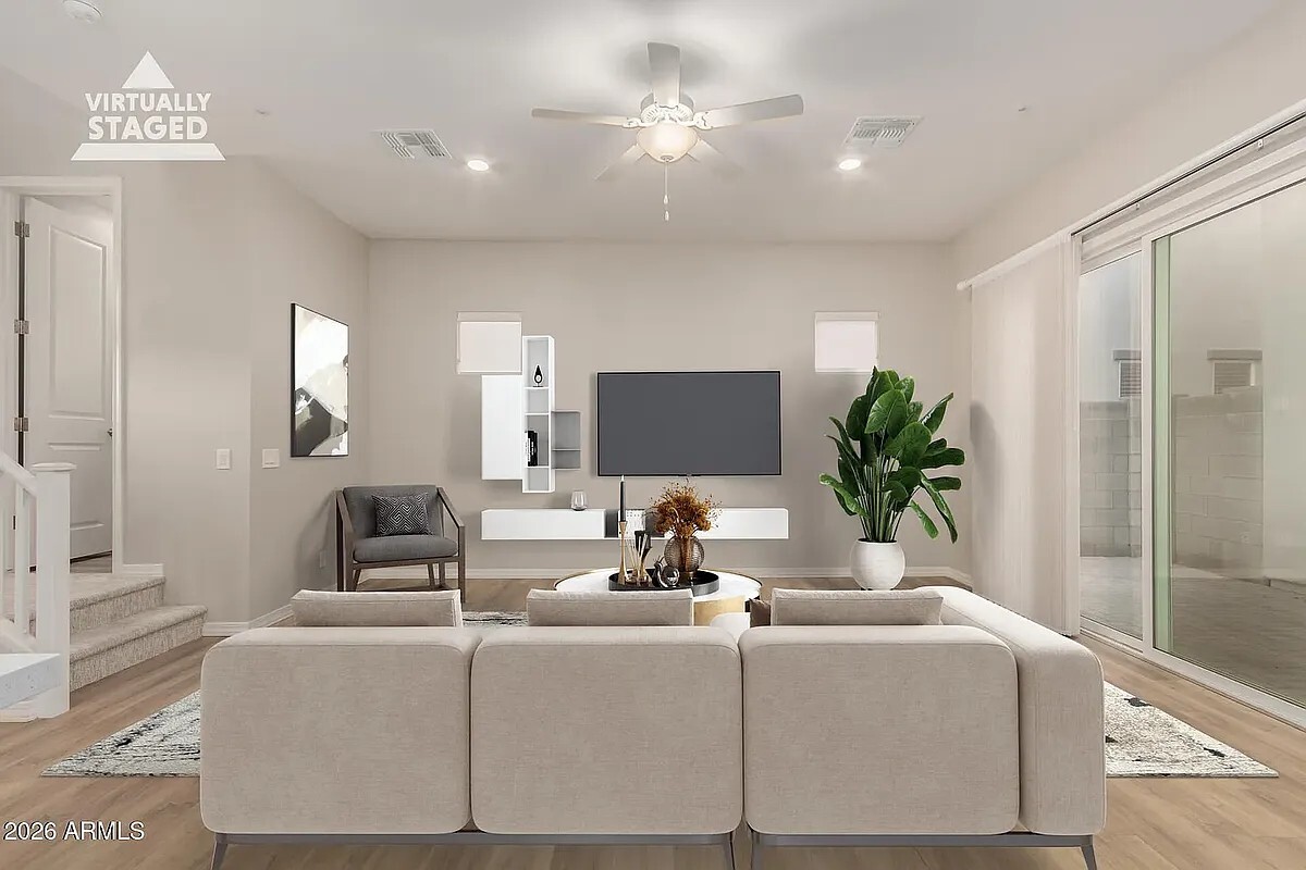 Building Photo - 1476 E Shannon St