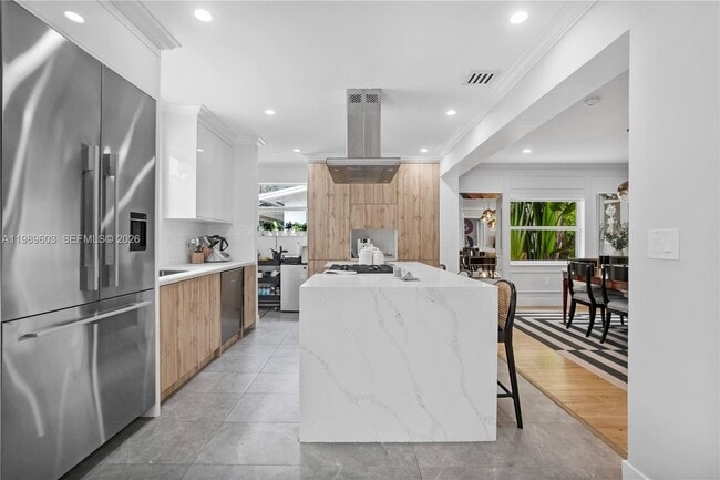 Building Photo - Northeast 91st Terrace, Miami Shores, FL 33138 - 4 BR 3 BA single-family home