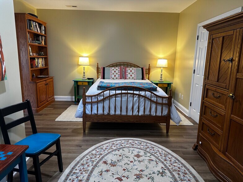 Building Photo - 1918 Browns Gap Tpke