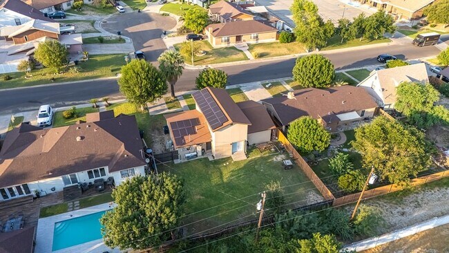 Building Photo - 2296 Maria Del Refugio Dr