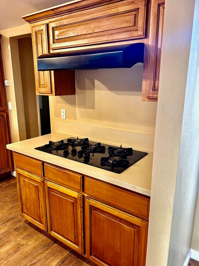 Building Photo - 48823 100th St E