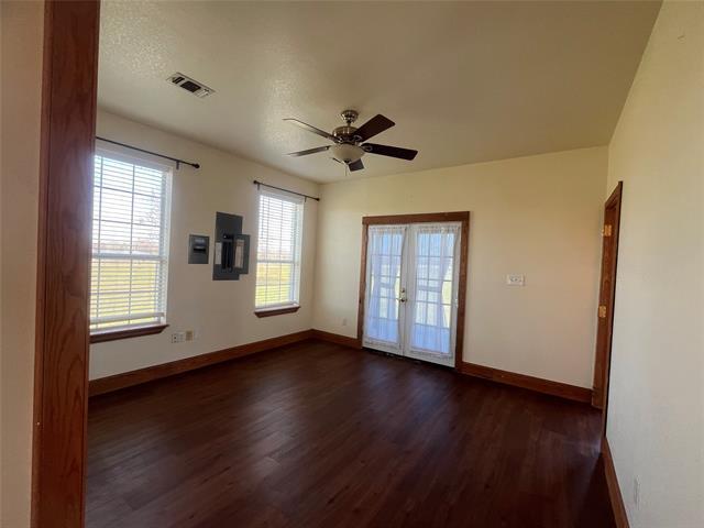 Building Photo - 427 Grover Dallas Rd