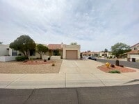Building Photo - 11343 W Townley Ave