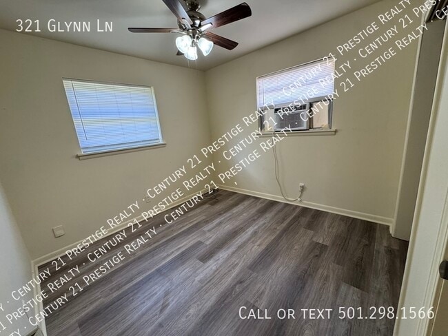 Building Photo - 321 Glynn Ln
