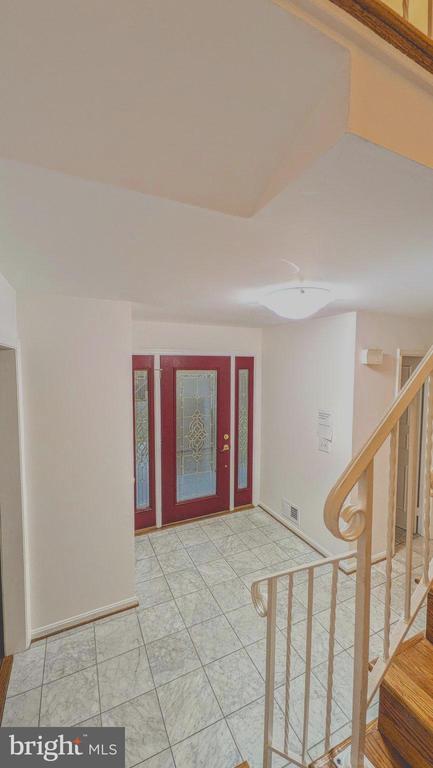 Building Photo - 8835 Tuckerman Ln