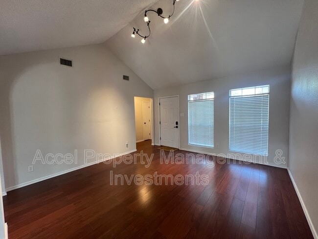 Building Photo - 5009 N 36th St