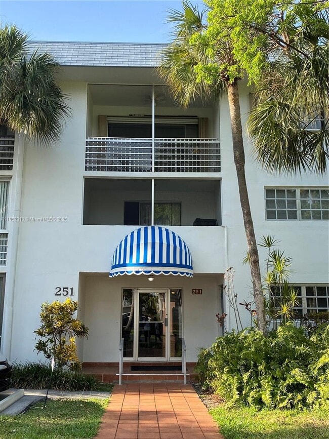 Building Photo - 251 Galen Dr