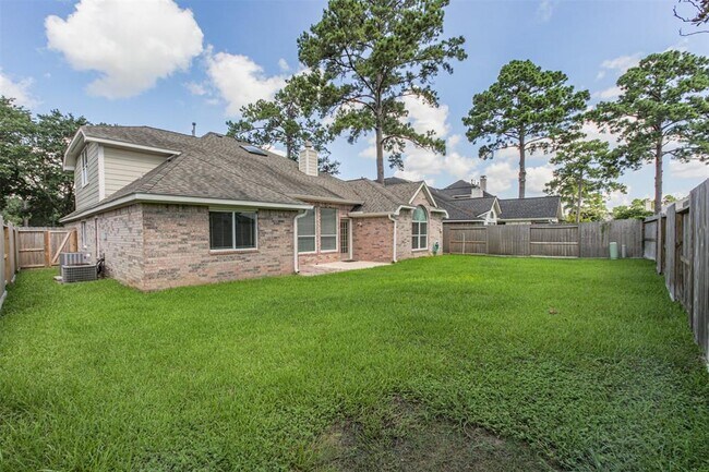 Building Photo - 15810 Cypress Hall Dr