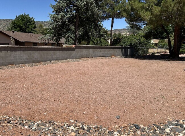 Building Photo - HOUSE - RED ROCK VIEWS - VILLAGE OF OAK CREEK