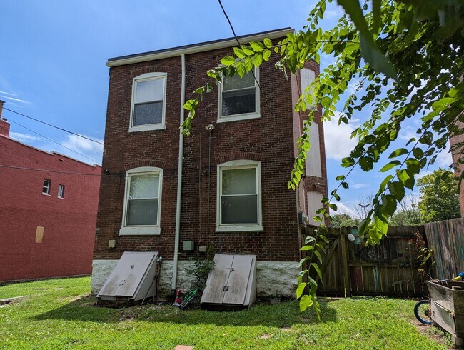 Building Photo - 2747-2749 Arsenal Street