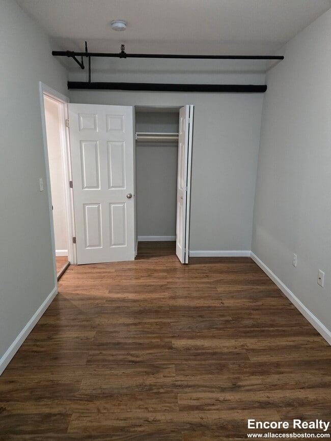 Building Photo - 1185 Commonwealth Ave