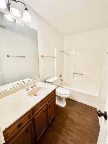 Building Photo - 10616 Mellow Ln