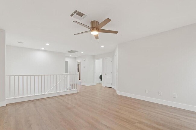 Building Photo - Remodeled Corner Lot with Mountain Views!