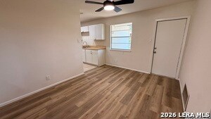 Building Photo - 7418 Pipers Creek St