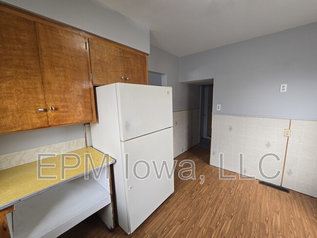 Building Photo - 216 Courtland St