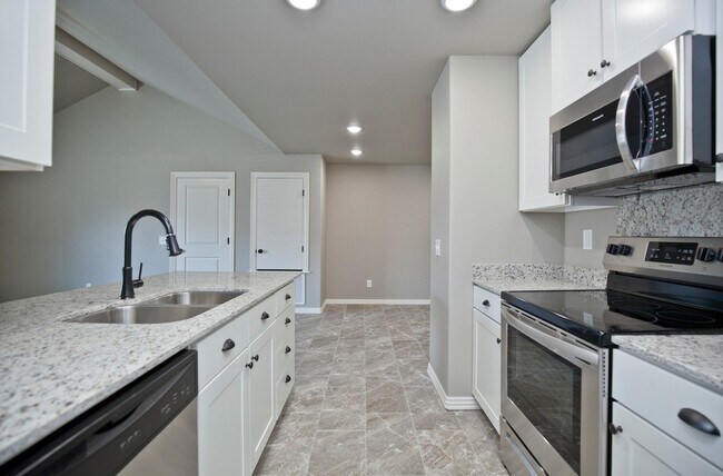 Building Photo - ***240-B Commercial***