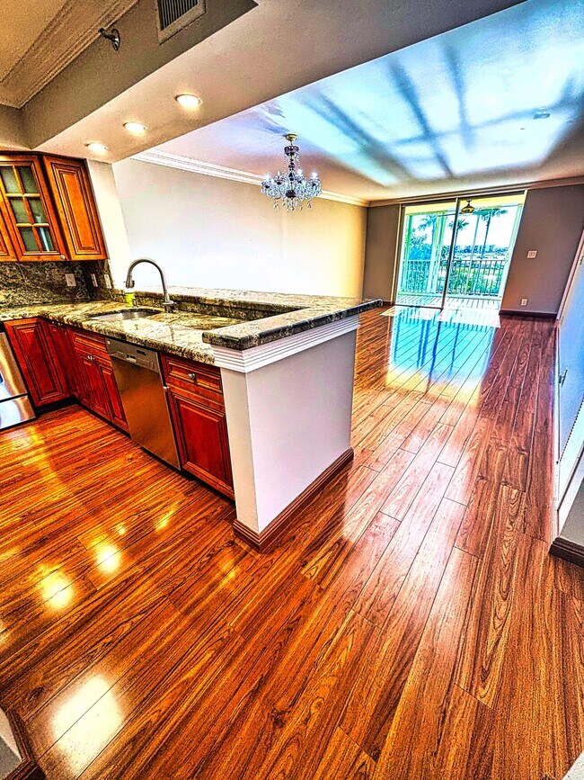 Building Photo - 14623 Bonaire Blvd
