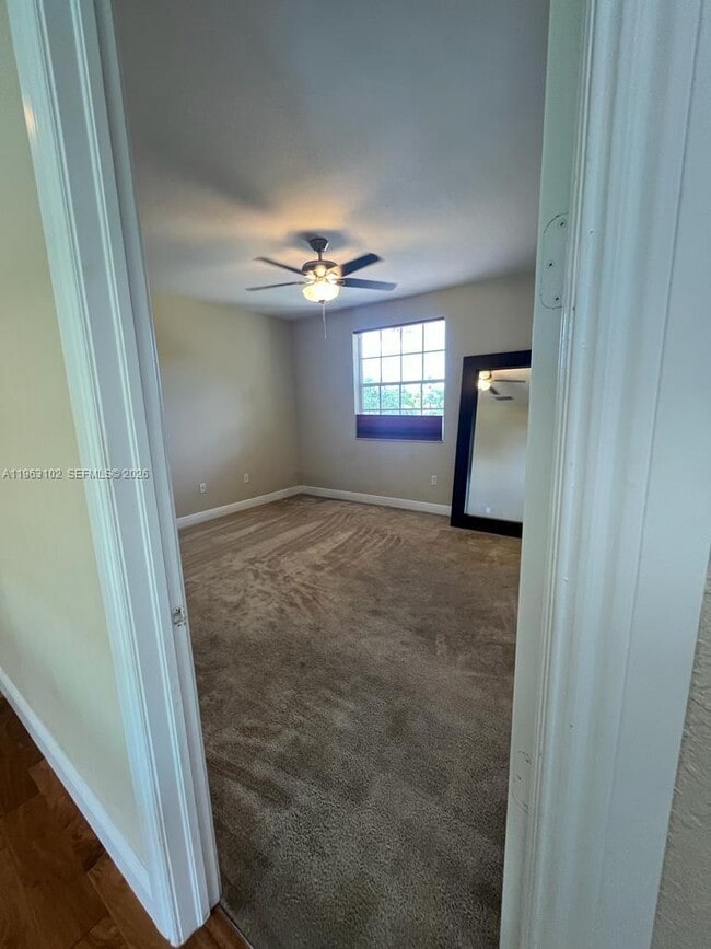 Building Photo - 2750 Jockey Cir