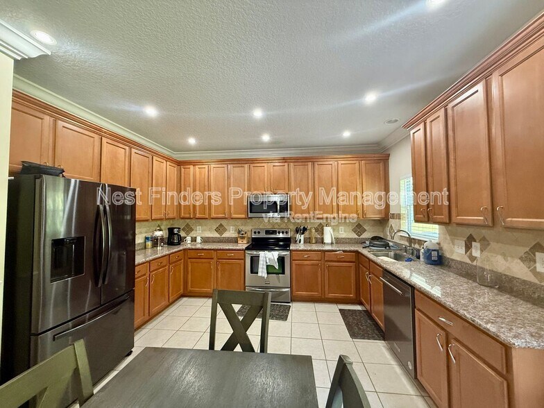 Building Photo - 1644 Hammock Grove Ln