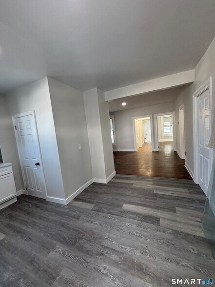 Building Photo - 509 Ogden St