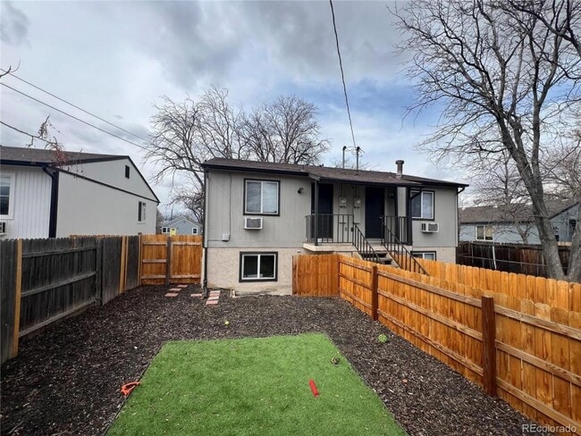 Building Photo - 3068 S Delaware St