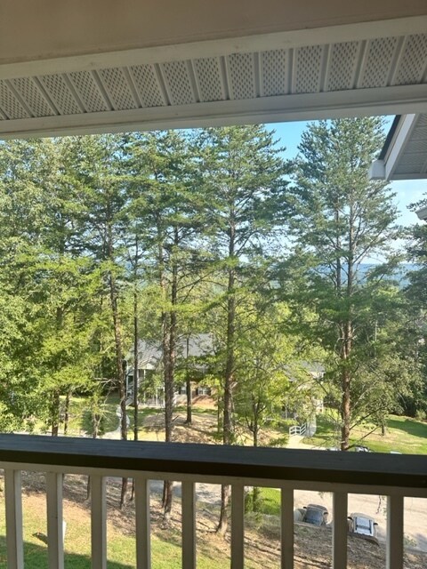 Building Photo - 303 Morning Sun Dr