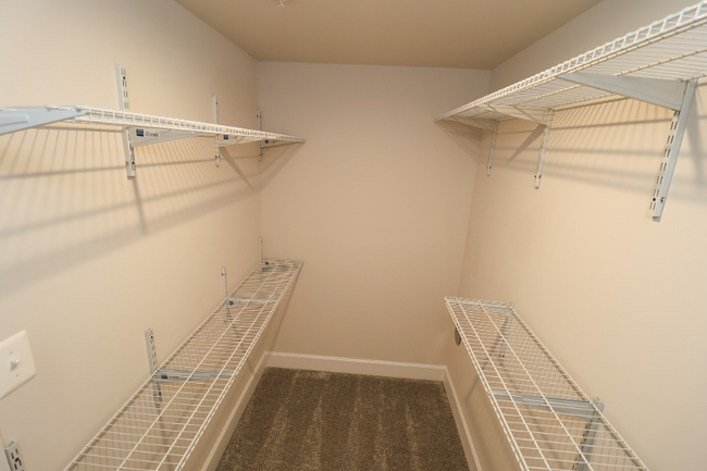 Building Photo - 4703 Tripper Ln