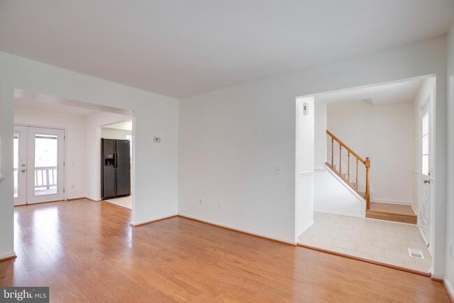 Building Photo - 6012 Westbourne Pl