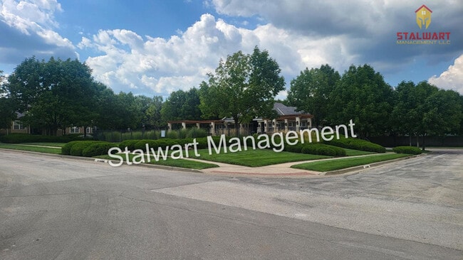 Building Photo - Maintenance free living in Blue Valley School district