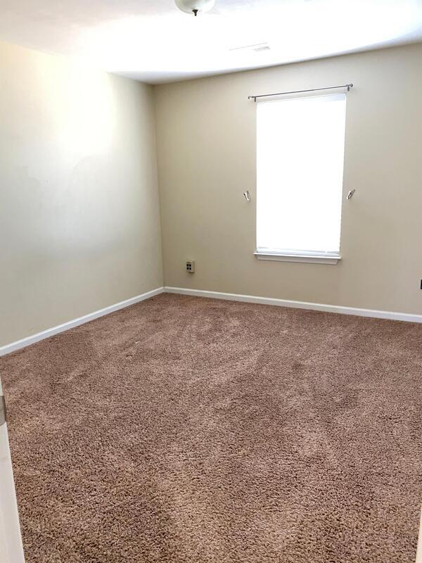 Building Photo - 458 Woodbark Ct