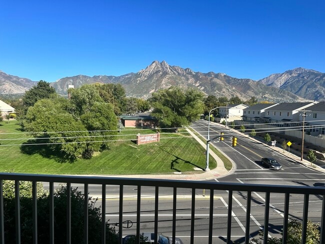 Building Photo - 4985 Kiska Ln