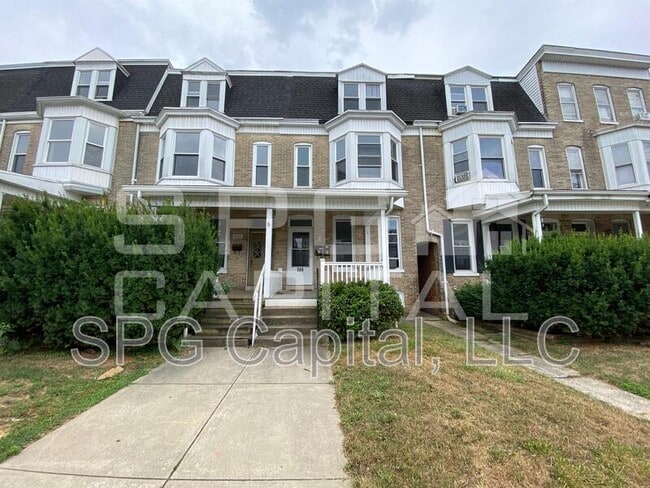 Primary Photo - 260 W Jackson St