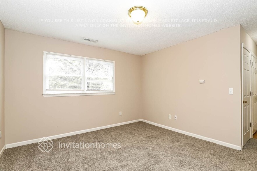 Building Photo - 1511 Vance St