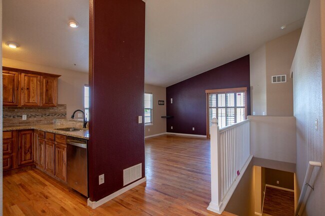Building Photo - 5 Bedroom Home in Windsor Colorado