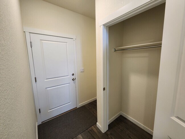 Building Photo - Stunning New Build In Wide Open Bennett!