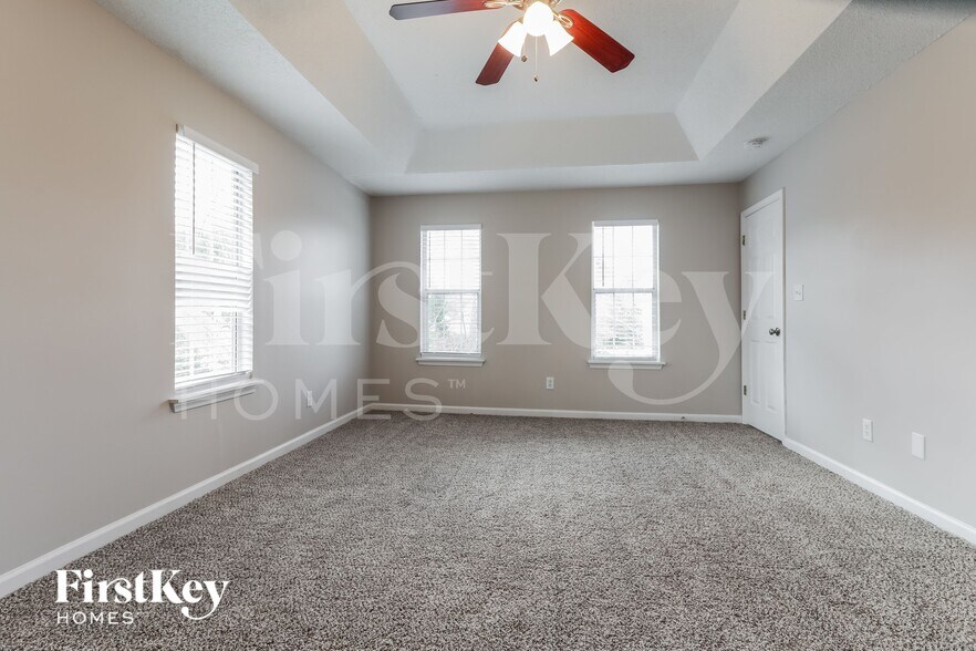 Building Photo - 3217 Ivy Lake Ct