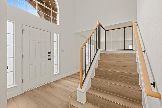 Building Photo - 13108 Tilder Dr