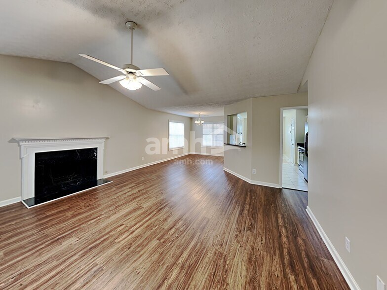 Building Photo - 805 Chatham Park Dr