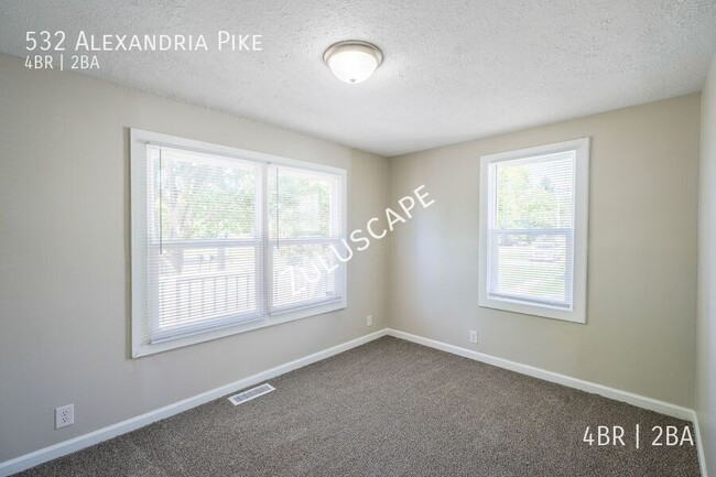 Building Photo - 532 Alexandria Pike