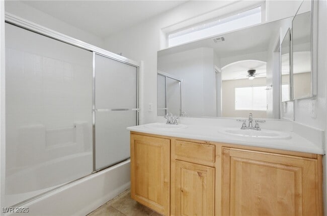 Building Photo - 8208 W Wildwood Glen Dr