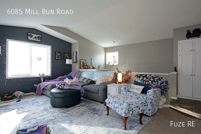 Building Photo - 6085 Mill Run Rd