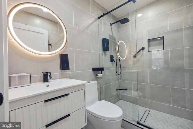 Building Photo - 6314 Barrs Ln