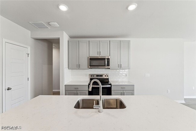 Building Photo - 44421 Diamond Trl