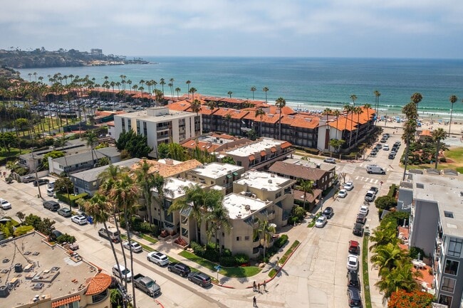 Building Photo - Summer Availability -Steps from La Jolla Shores Beach, Fully Furnished!