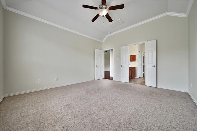 Building Photo - 13742 McKinney Creek Ln