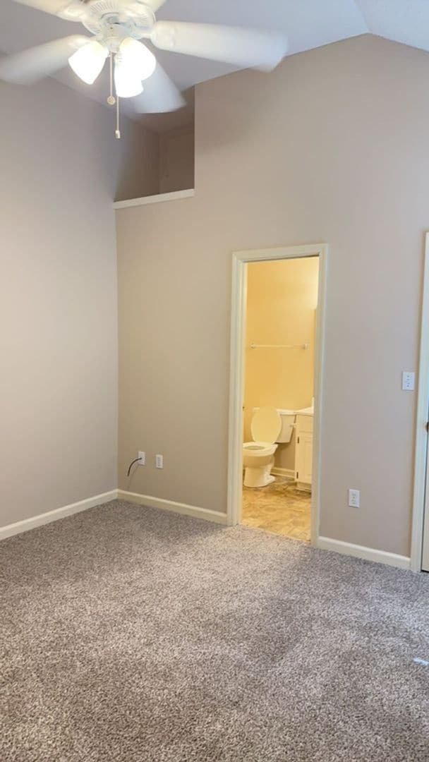 Building Photo - 805 Johnston Cove