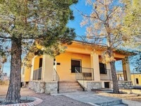 Building Photo - 2526 Yandell Dr