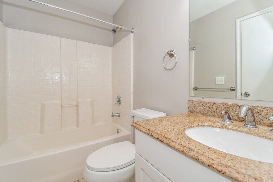 Building Photo - 11494 Kimberly Forest Dr